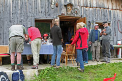 Rast bei Hermann und Agnes auf der Schienbach-Alm.